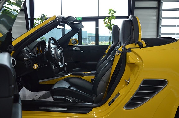 Porsche Boxster S 9 of 26