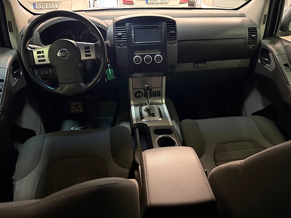Nissan Navara 9 of 20