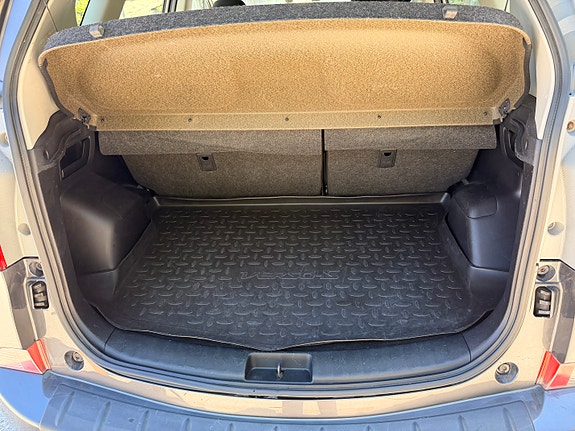 Toyota Verso-S 5 of 5