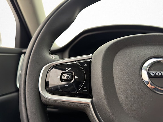 Volvo V60 Cross Country 13 of 30