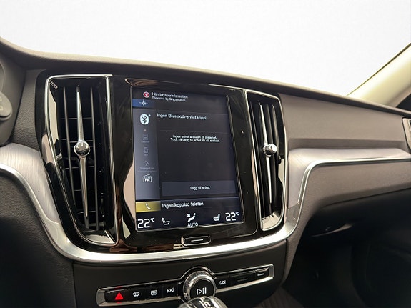 Volvo V60 Cross Country 20 of 30