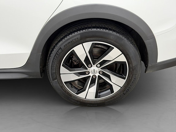 Volvo V60 Cross Country 30 of 30