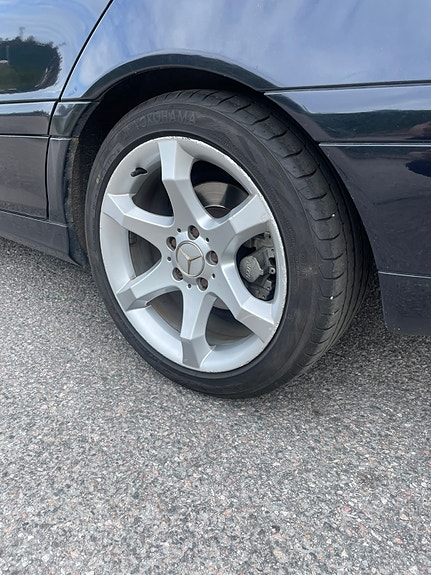 Mercedes-Benz C180 12 of 12