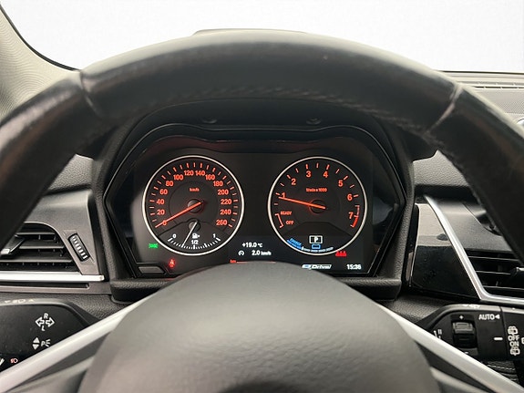 BMW 225xe 13 of 30