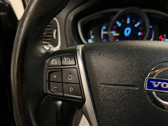 Volvo V40 23 of 27