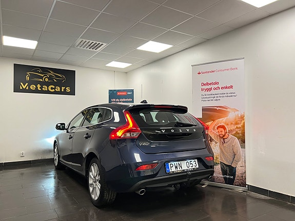 Volvo V40 5 of 27