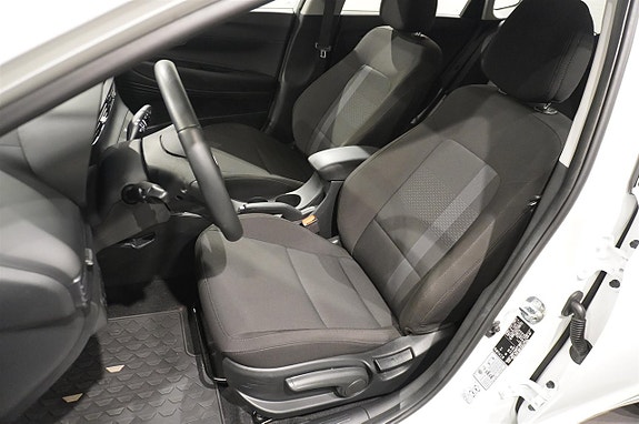 Hyundai i20 4 of 5