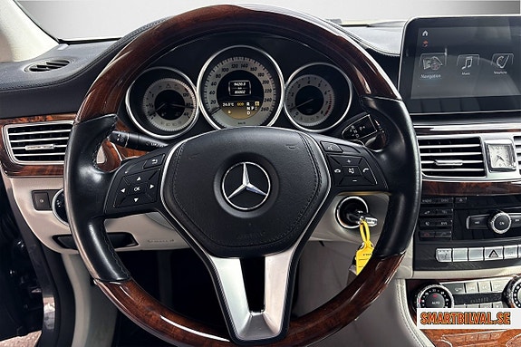 Mercedes-Benz CLS350 10 of 18
