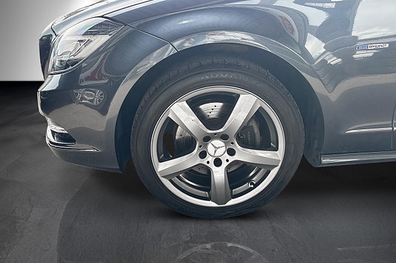 Mercedes-Benz CLS350 9 of 18