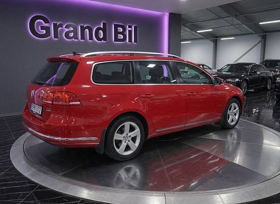 Volkswagen Passat 3 of 5