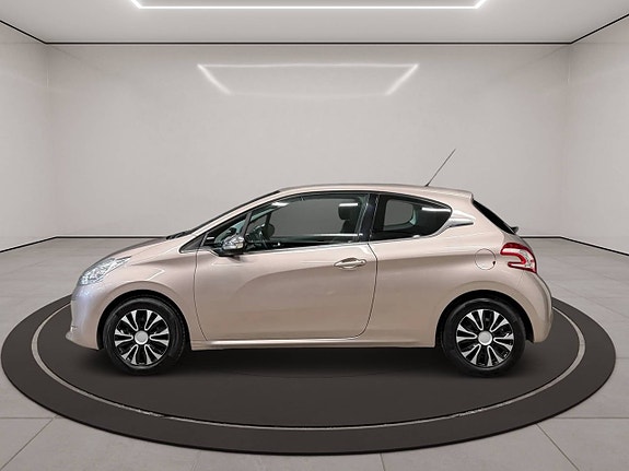 Peugeot 208 6 of 25