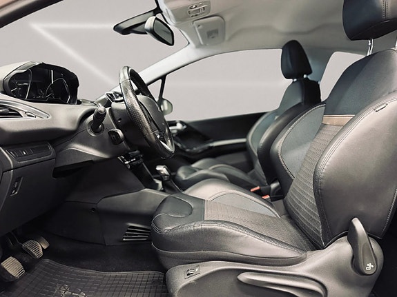 Peugeot 208 12 of 25