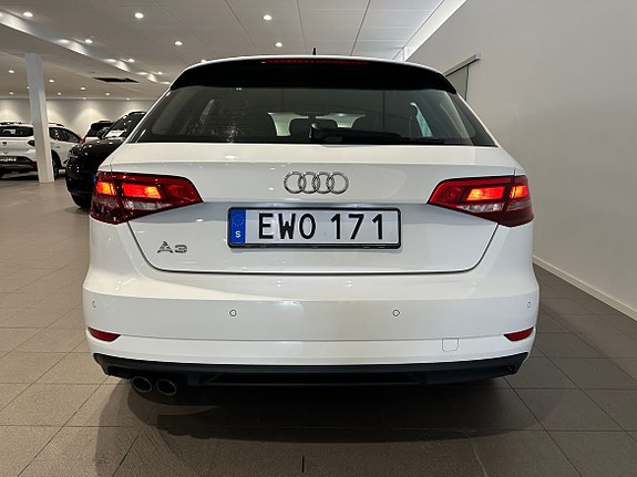 Audi A3 6 of 14