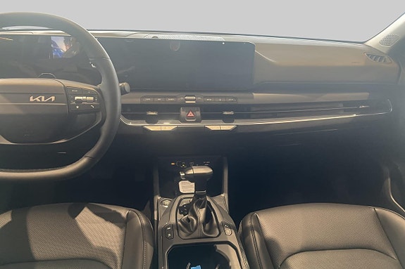 Kia K4 15 of 17