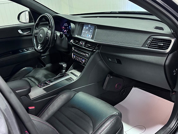 Kia Optima 15 of 30