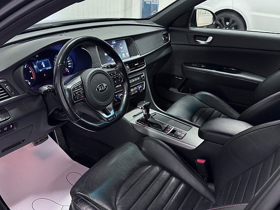 Kia Optima 12 of 30