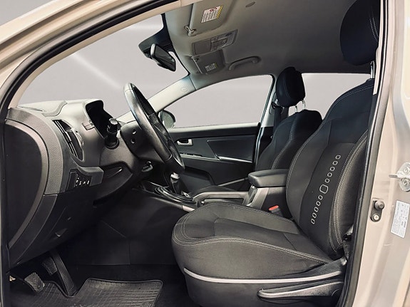 Kia Sportage 12 of 24