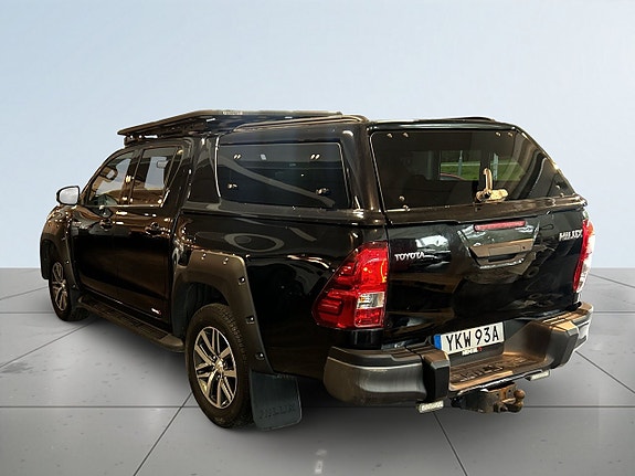 Toyota HiLux 5 of 5
