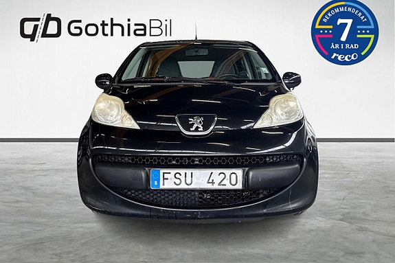 Peugeot 107 2 of 5