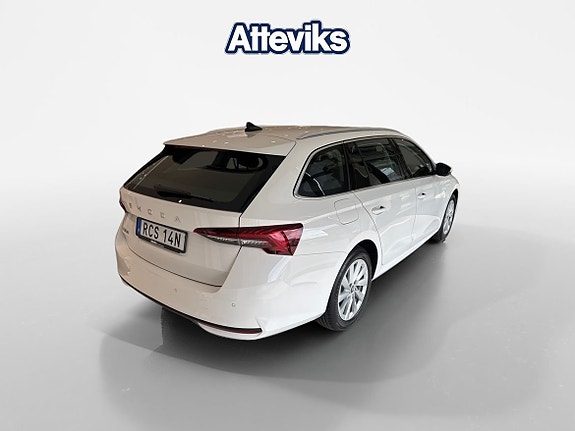 Skoda Octavia 2 of 5
