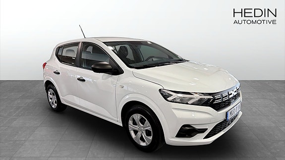 Dacia Sandero 2 of 5