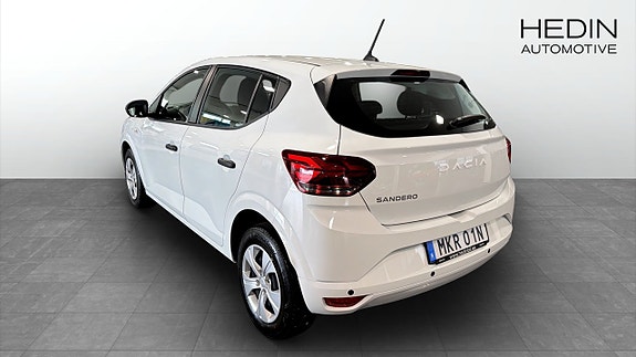 Dacia Sandero 4 of 5