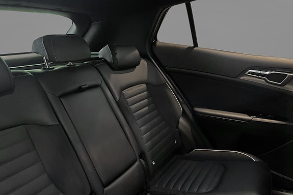 Kia Sportage 10 of 14