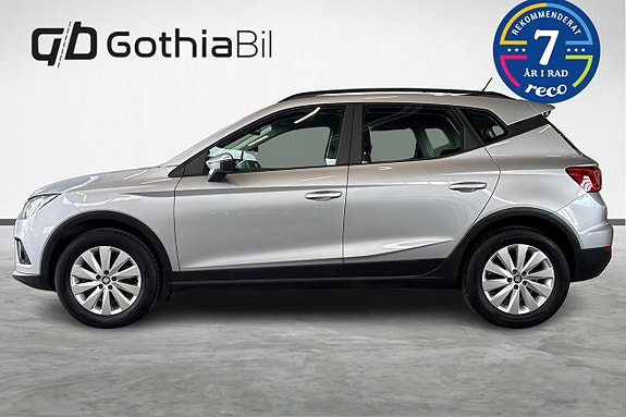 Seat Arona 8 of 23