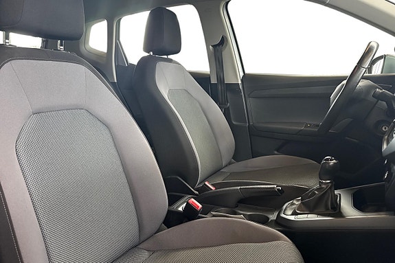Seat Arona 16 of 23