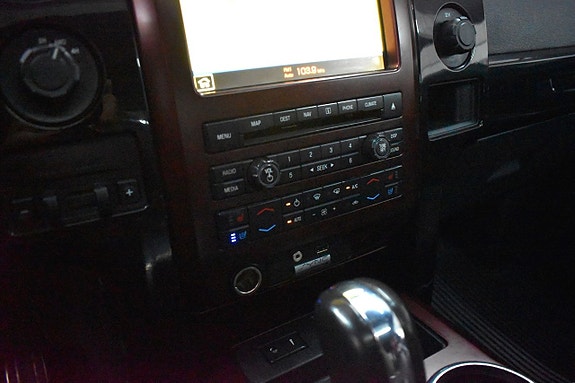 Ford F-150 14 of 27