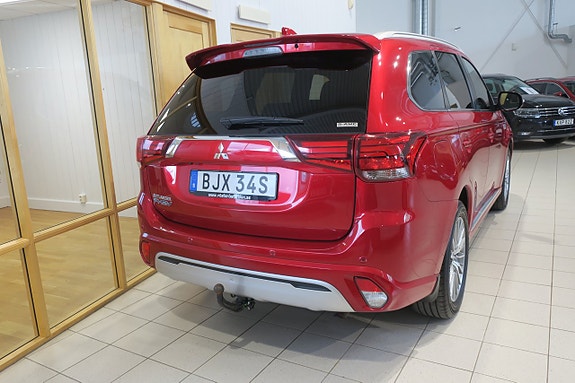 Mitsubishi Outlander 4 of 5