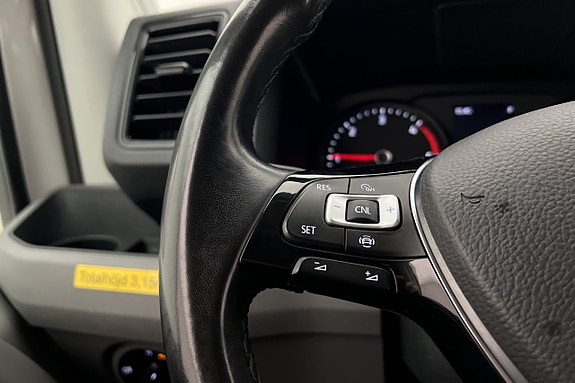 Volkswagen Crafter 16 of 30