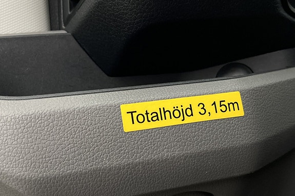 Volkswagen Crafter 29 of 30
