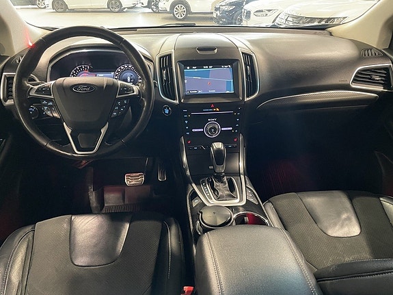 Ford Edge 6 of 11