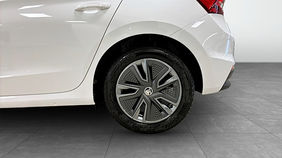 Skoda Fabia 6 of 12