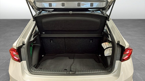 Skoda Fabia 12 of 12