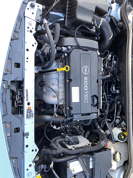 Opel Astra 4 of 5