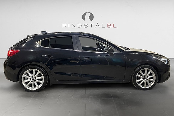 Mazda 3 8 of 17