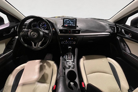 Mazda 3 11 of 17