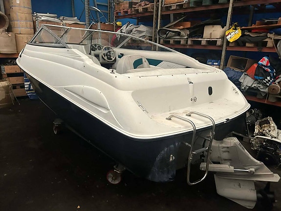 Amerikansk dc båt ca 20 fot & Volvo penta 5.0L -1994 bud