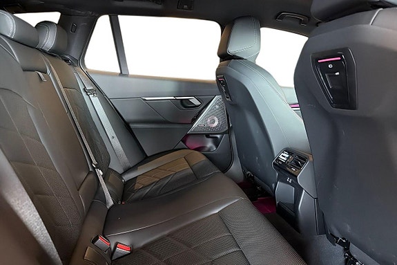BMW 530e 14 of 21