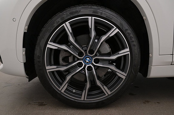 BMW X1 27 of 27