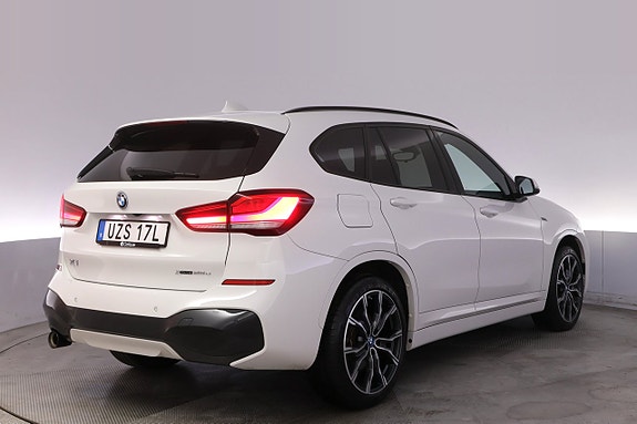 BMW X1 5 of 27