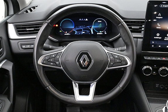 Renault Captur 7 of 27