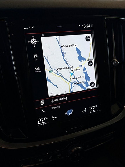 Volvo V60 Cross Country 24 of 30