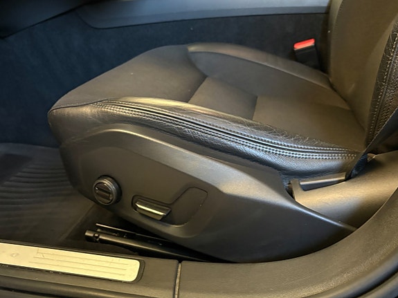 Volvo V60 Cross Country 22 of 30