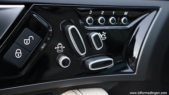 Jaguar F-TYPE 12 of 20