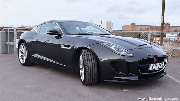 Jaguar F-TYPE 18 of 20