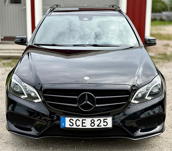 Mercedes-Benz E250 2 of 5