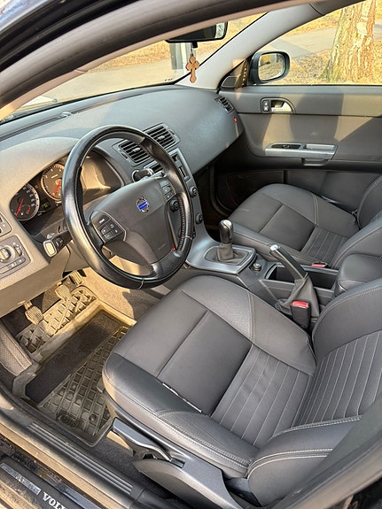 Volvo V50 9 of 14